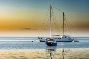 boats-2758962_1920.jpg